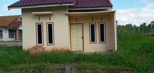 foto tampak rumah tipe RUMAH SEDERHANA TAPAK perumahan Amira land