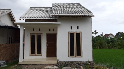 foto tampak rumah tipe 36/82 perumahan CEMARA REGENCY