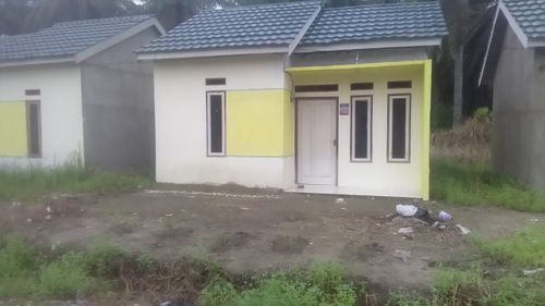 foto tampak rumah tipe 36 perumahan Bahar regency