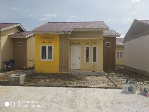 foto tampak rumah tipe 36/108 perumahan Cempaka Arimbi Residence