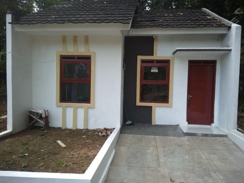 foto tampak rumah tipe Belvina perumahan PANGADEGAN ZIZA REGENCY