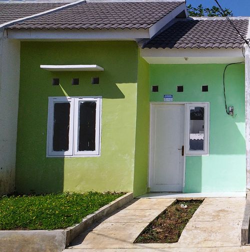 foto tampak rumah tipe 29/60 perumahan Aweh Residence