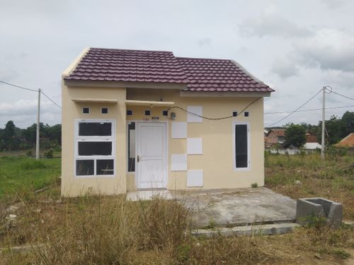 foto tampak rumah tipe 36 perumahan Puspa Maffan Residence