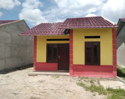foto tampak rumah tipe 36 perumahan VILLA SEMINUNG