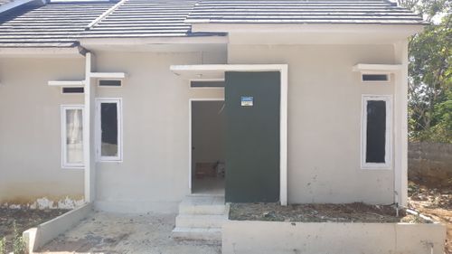 foto tampak rumah tipe Cigadung Regency perumahan Cigadung Regency