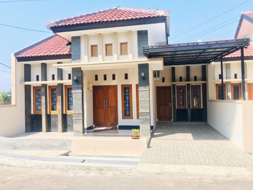 foto tampak rumah tipe 70/120 perumahan BEBER GRAND ESTATE