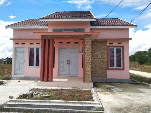 foto tampak rumah tipe 70/160 perumahan citra golf raya 3 tahap 2