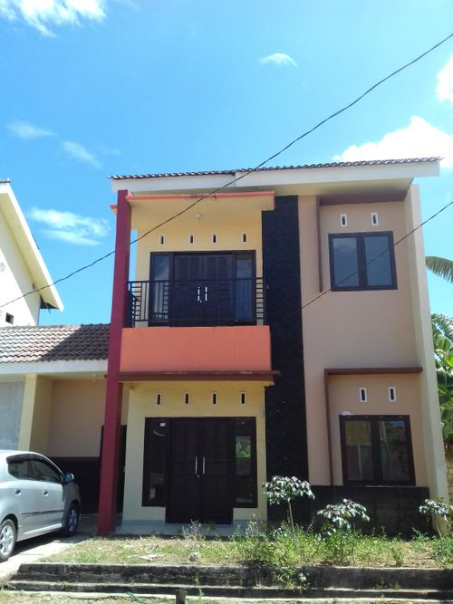 foto tampak rumah tipe 100 perumahan RISKITA RESIDENCE