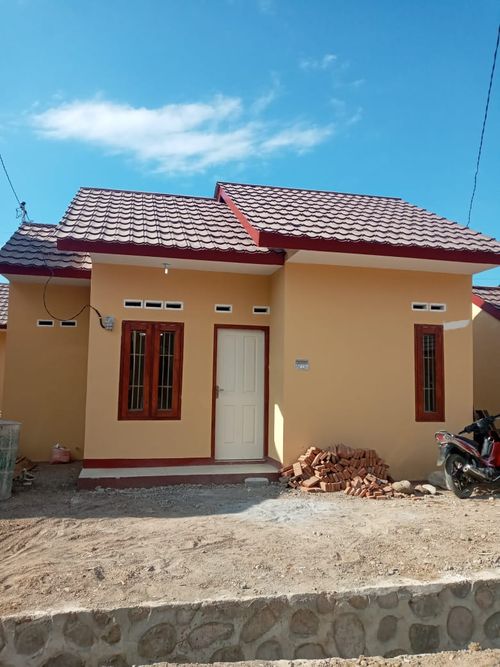 foto tampak rumah tipe 36/100 perumahan BAITI JANNATI TALIWANG