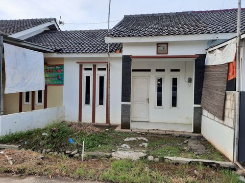 foto tampak rumah tipe TAPAK 36/72 perumahan COMAL ARGO RESIDENCE