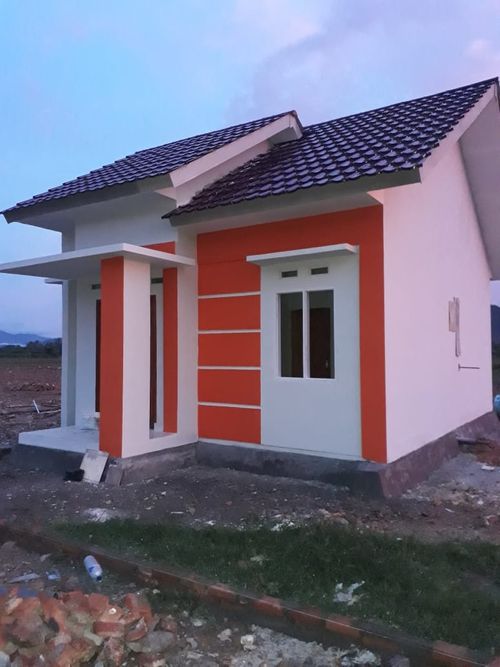 foto tampak rumah tipe 36/120 perumahan BINTANG MADANI