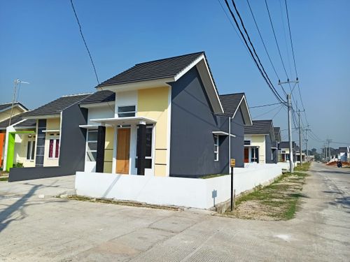 foto tampak rumah tipe Rumah 42/90 perumahan PESONA KAHURIPAN