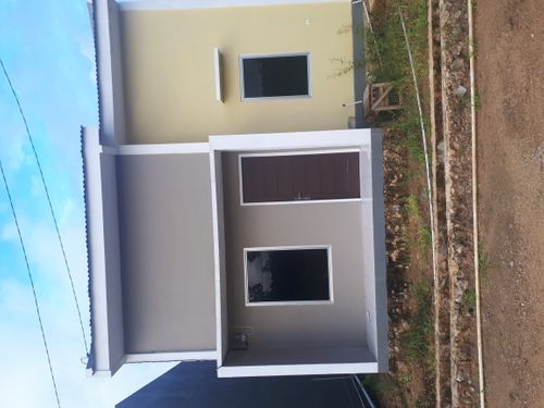 foto tampak rumah tipe KASUARI RESIDENCE II HOOQ perumahan KASUARI RESIDENCE II