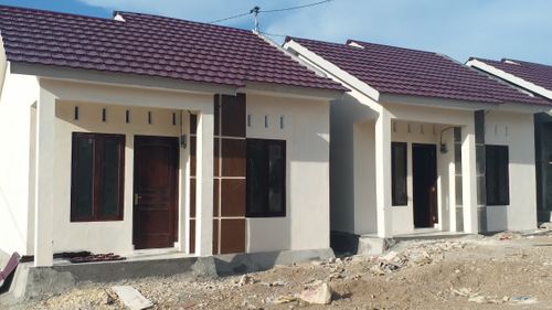 foto tampak rumah tipe T33/98 perumahan Sunly Permata Bello