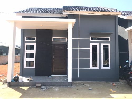 foto tampak rumah tipe 36 perumahan SETAPUK ASRI