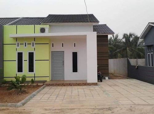 foto tampak rumah tipe 45 perumahan SETAPUK ASRI