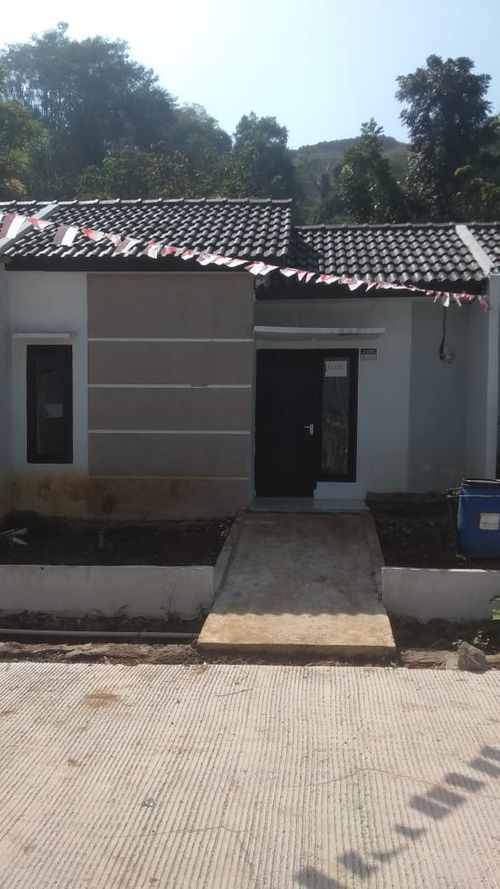 foto tampak rumah tipe 22/60 perumahan Grand Cendana Residence