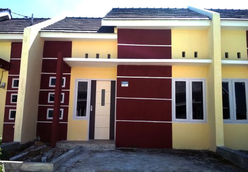 foto tampak rumah tipe 42/60 perumahan Planet Green Tambora III