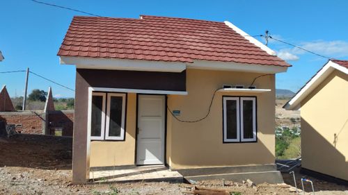 foto tampak rumah tipe 32 perumahan BALE BALONG RESIDENCE