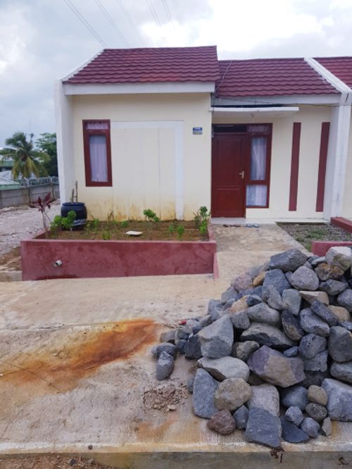 foto tampak rumah tipe 30/60 perumahan NADIRA RESIDENCE