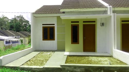 foto tampak rumah tipe 36/60 perumahan INTILAND VILLAGE CIEKEK