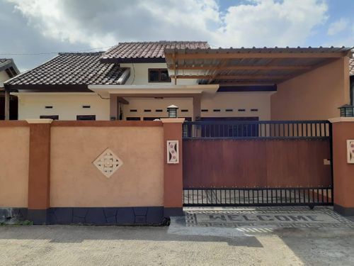 foto tampak rumah tipe 30/80 perumahan GREEN MULIA RESIDENCE