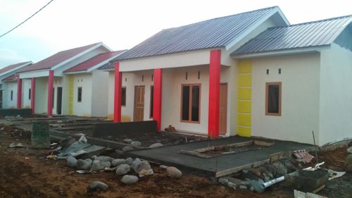 foto tampak rumah tipe 38/105 perumahan BUMI LESTARI TENGRIGANGKAE
