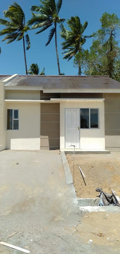 foto tampak rumah tipe 36/105 perumahan DE'PREMIUM MATUNGKAS