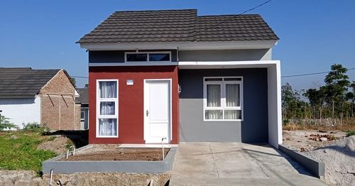foto tampak rumah tipe 30/60 , 130 red perumahan TALAGA PESONA INTAN