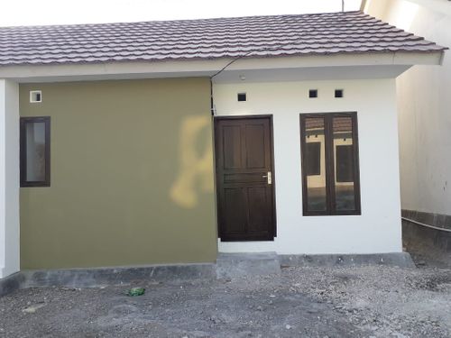 foto tampak rumah tipe 34,50 perumahan PURI LASIANA INDAH