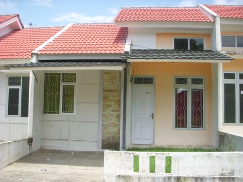 foto tampak rumah tipe 36/72 perumahan GREEN VALLEY