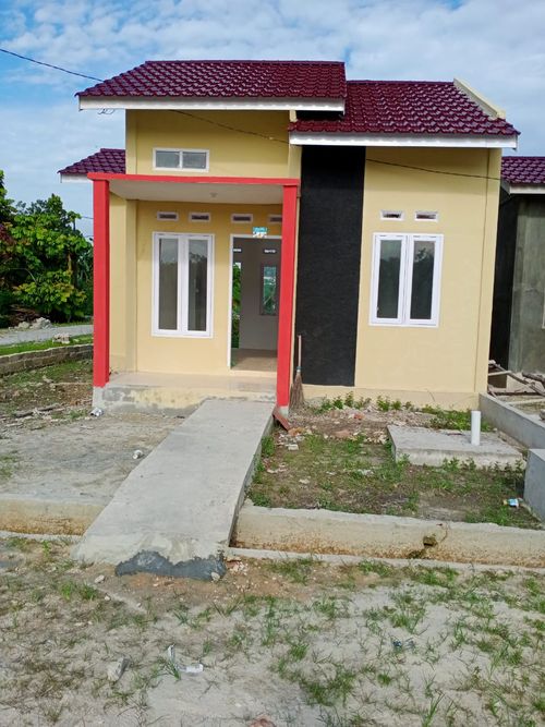foto tampak rumah tipe RSH perumahan Graha gemilang Lestari 2