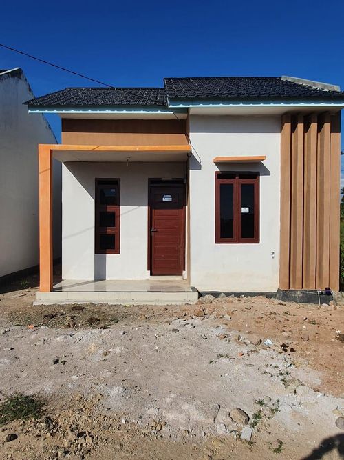 foto tampak rumah tipe 36 perumahan Griya Adrian Residen