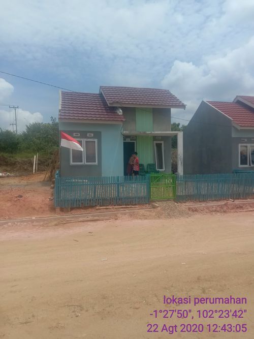 foto tampak rumah tipe  36 perumahan Madinah residen