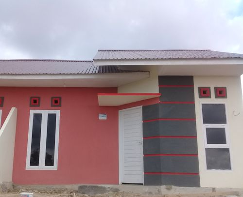 foto tampak rumah tipe 36 perumahan PESONA BUKIT BATUAH AM & AN