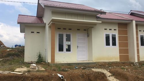 foto tampak rumah tipe 36 perumahan VILLA HALABAN INDAH II