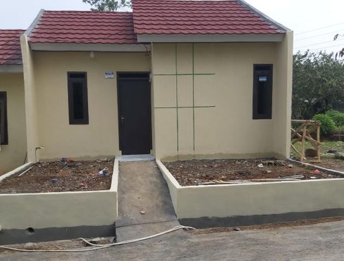 foto tampak rumah tipe Subsidi (hrg baru) perumahan Ubud Village