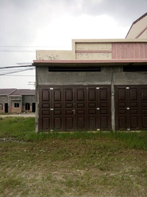 foto tampak rumah tipe Ruko perumahan Villa Patumbak Permai