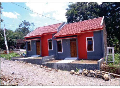 foto tampak rumah tipe 30/65 perumahan Muna Plalar Permai