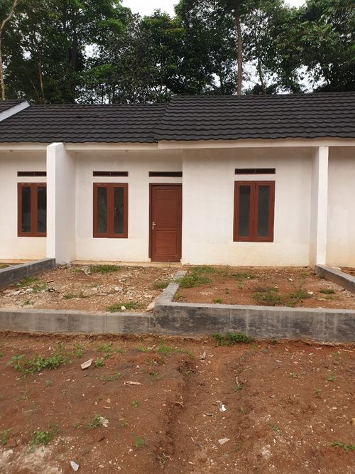 foto tampak rumah tipe 36/72 perumahan RAHMANIA RESIDENCE