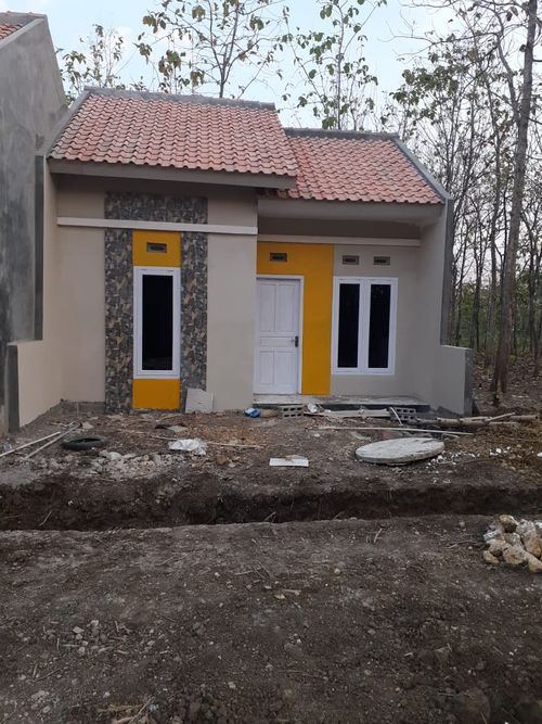 foto tampak rumah tipe 30/84 perumahan GRIYA PENGGUNG REGENCY 2