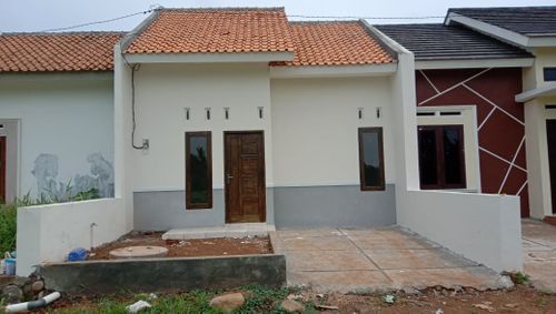 foto tampak rumah tipe 30 perumahan GRIYA SURYA KAJEN