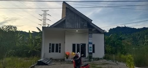 foto tampak rumah tipe 78 perumahan GRIYA PERMATA KOLUT