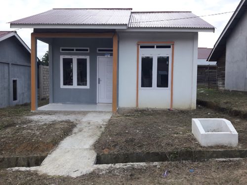 foto tampak rumah tipe 36 / 117 perumahan MUTIARA CADIKA