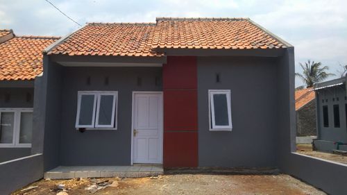 foto tampak rumah tipe 30 perumahan LEMBAH SAKINAH BUMAYU