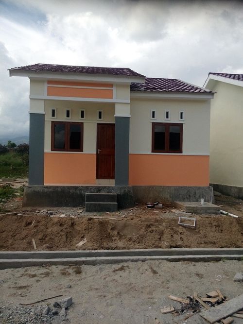 foto tampak rumah tipe 36 perumahan Taman Sari Residence