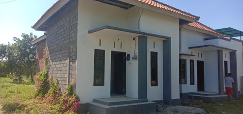 foto tampak rumah tipe 36/75 perumahan Puri Pertama Regency