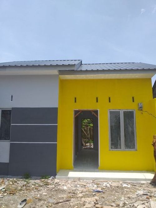 foto tampak rumah tipe 36/72 perumahan GRIYA MENCIRIM MINIMALIS