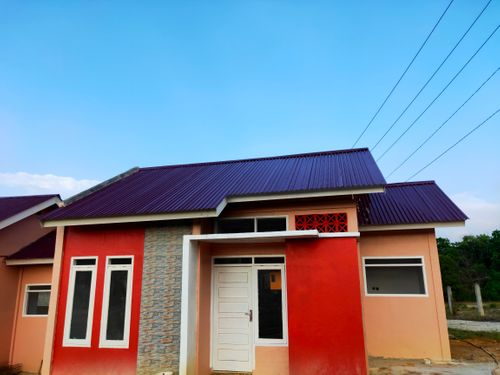 foto tampak rumah tipe 36/108 perumahan Graha Timur Raya