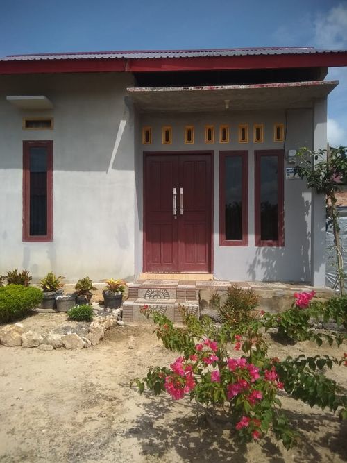 foto tampak rumah tipe 36/150 perumahan Villa Citra Labangka Barat